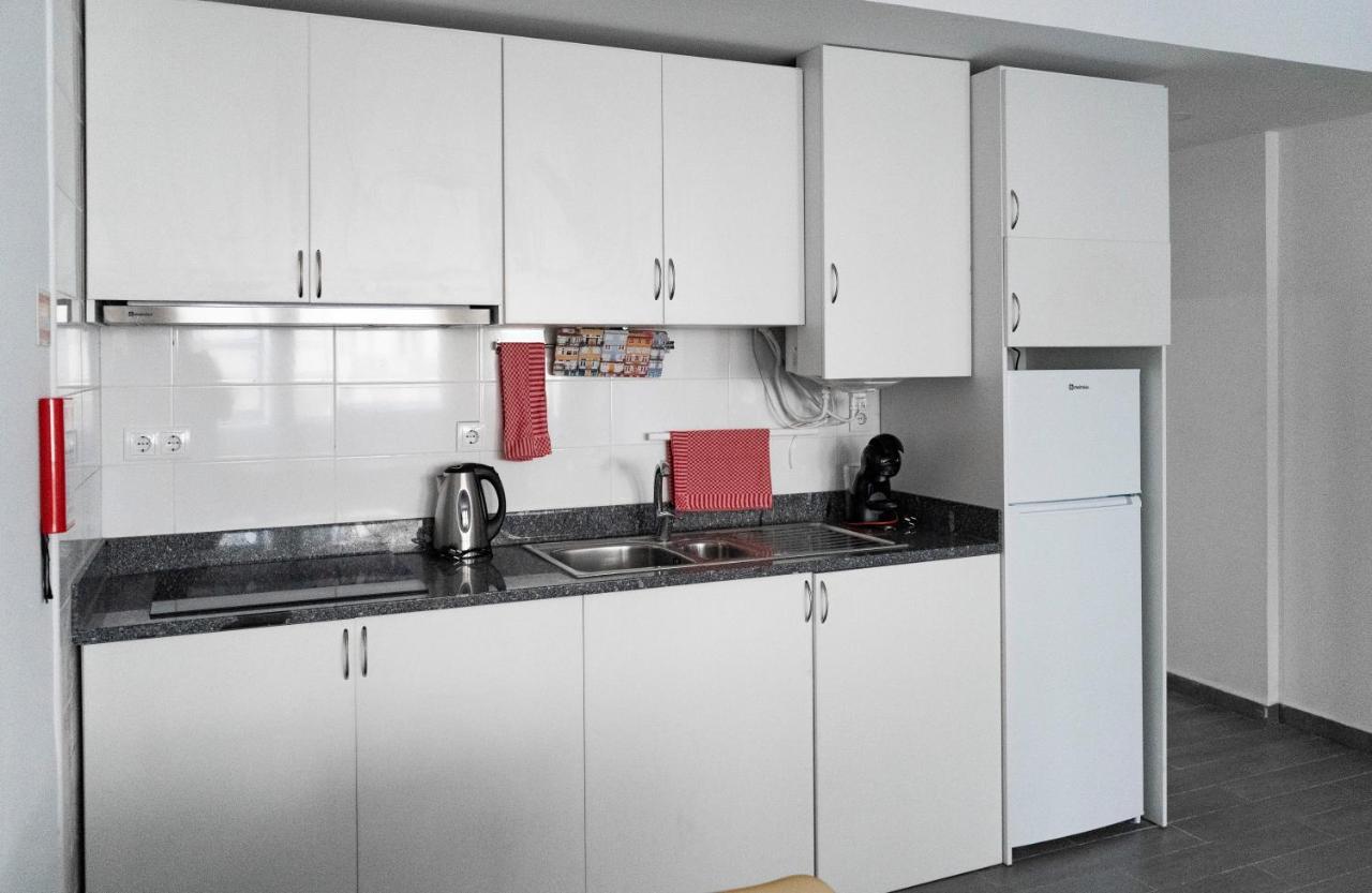 Almada Downtown 302 Apartment Порто Екстериор снимка